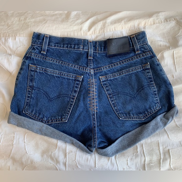 One Teaspoon Denim Shorts - Picture 1 of 6